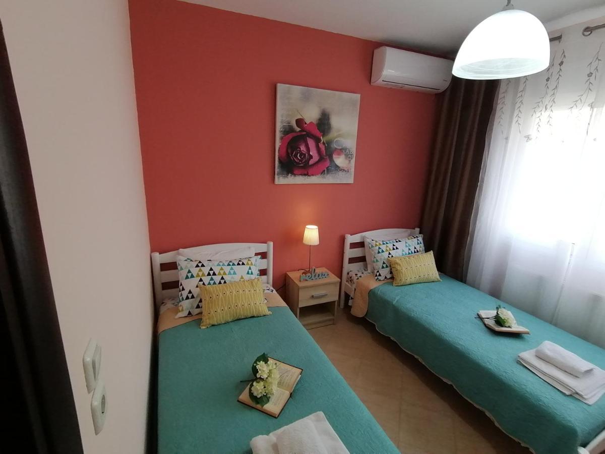 Bella Casa Apartman Néa Péramos Kültér fotó